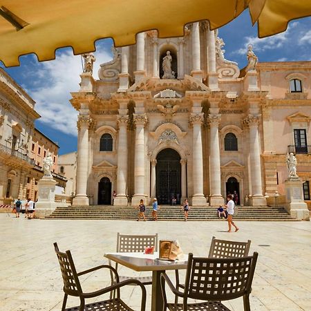 Apt Ines By Dimore In Sicily Syracuse Eksteriør bilde